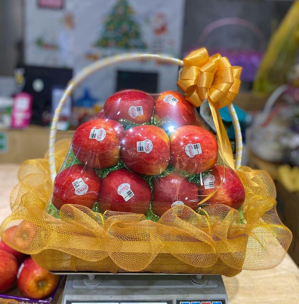 Gợi ý các mẫu giỏ quà tặng 20/10 theo từng đối tượng