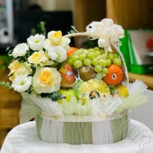 Giỏ Trái Cây Hoa Tươi GTH11