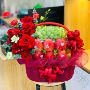 Giỏ Trái Cây Hoa Tươi GTH33